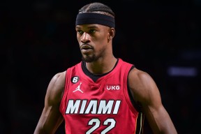 爱游戏下载-关于巴特勒与30激战独行侠分钟，最后时刻胜出胜负难料！，哈登焦点对战气势如虹延续的信息